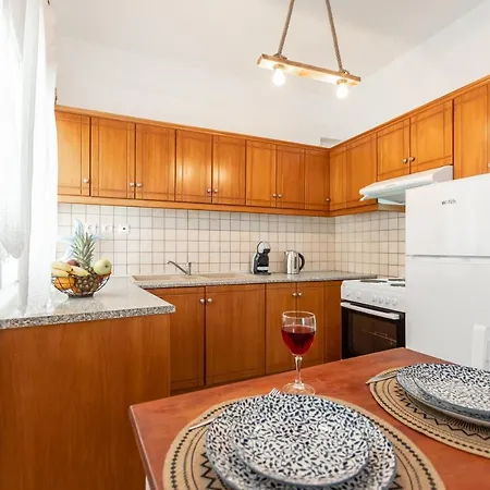 My アパート Vívlos